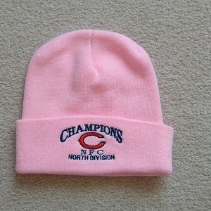 BEARS BEANIE HAT on Pink